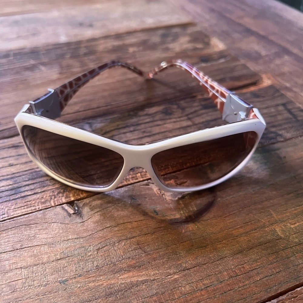 Robert Marc sunglasses luxurious with genuine leather, made in France